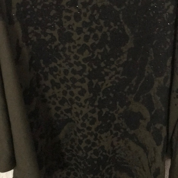 Dots top - Picture 3 of 7